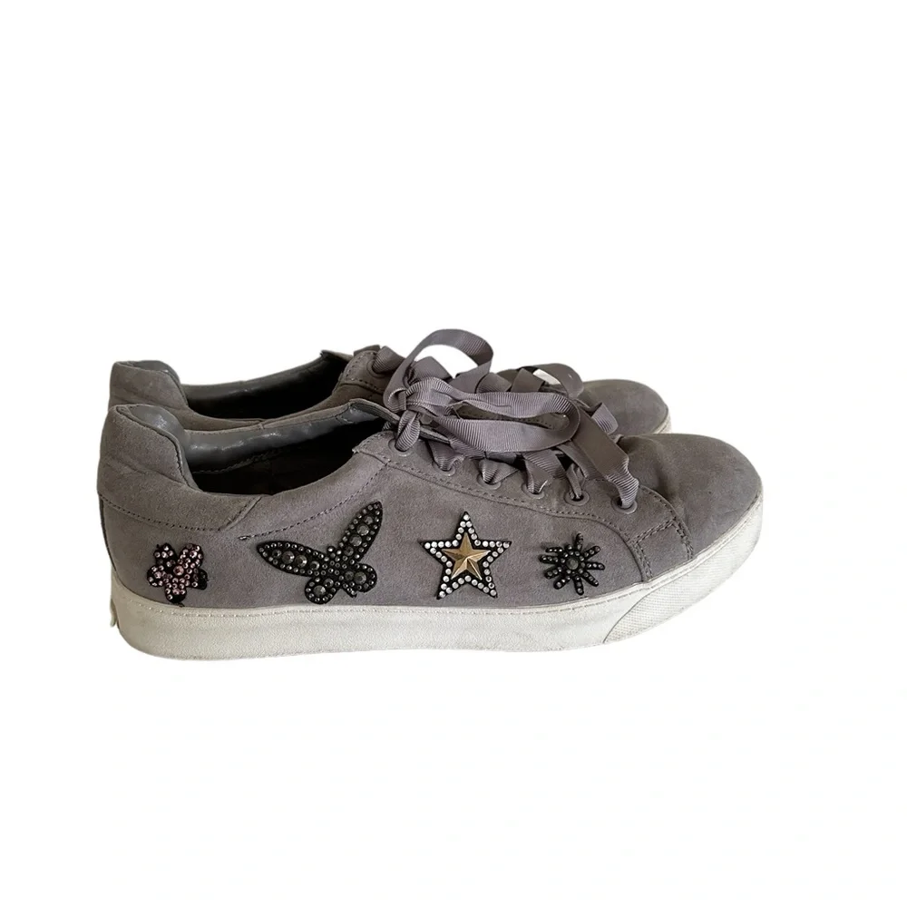 Libby Edelman Faux Suede Gray‎ Shoes Embelished Ribbon Lace Sneaker Size 9